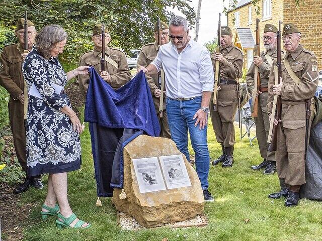 Jo Eames and Paul Keyte unveil the memorial