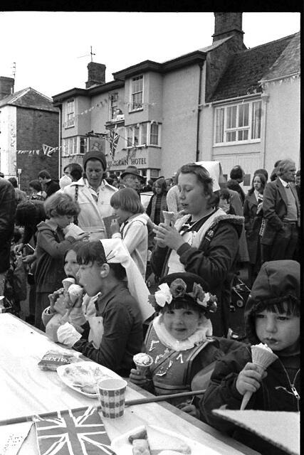 Children at the tea party